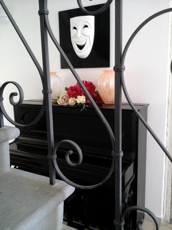 Casa Oliver Lucca Luaran gambar