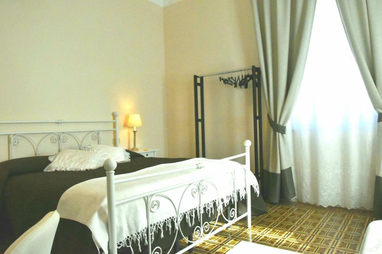 Casa Oliver Lucca Luaran gambar
