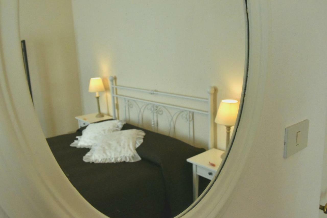 Casa Oliver Lucca Luaran gambar